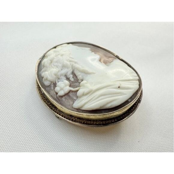 Victorian Grand Tour Bacchante Shell Cameo Brooch c. 1870 - Picture 3 of 9